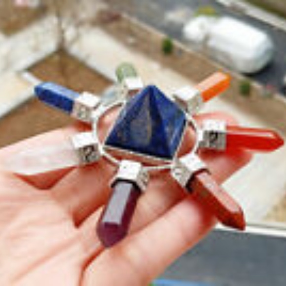 Lapis Lazuli Generator Pyramid - Picture 1 of 3